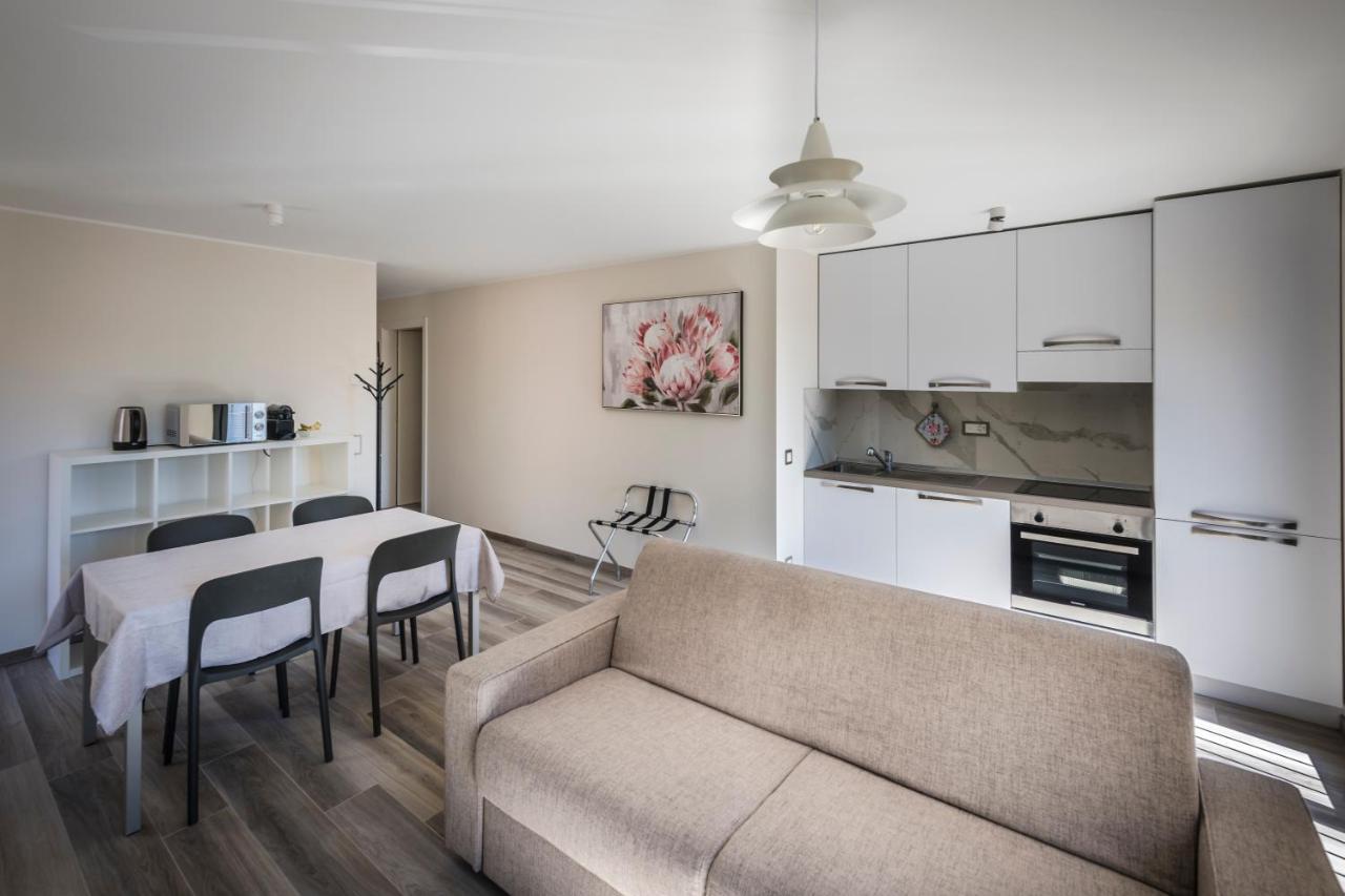 Lugano Suites Gravesano Bagian luar foto